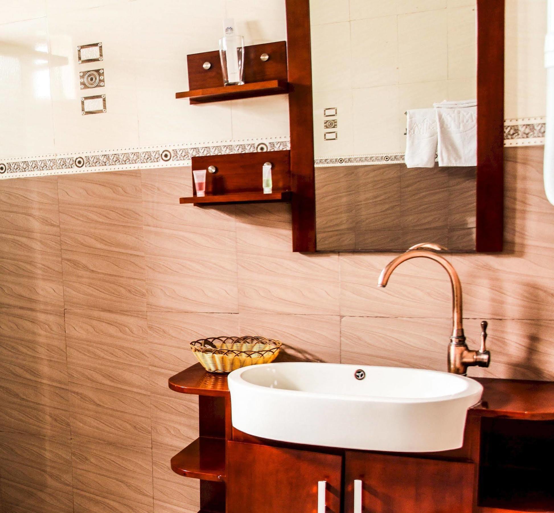 Mika Hotel Kabulonga Lusaka Bagian luar foto